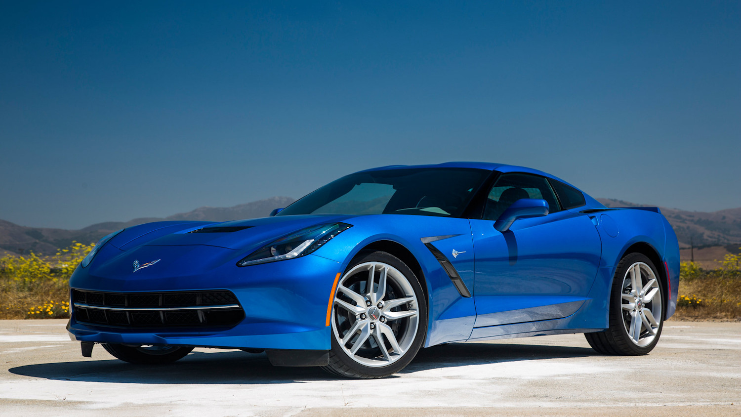 Click to Enlarge-Esc to Close Corvette Generations/C7/C7 2014 Stingray Z51 front three quarter2.jpg
